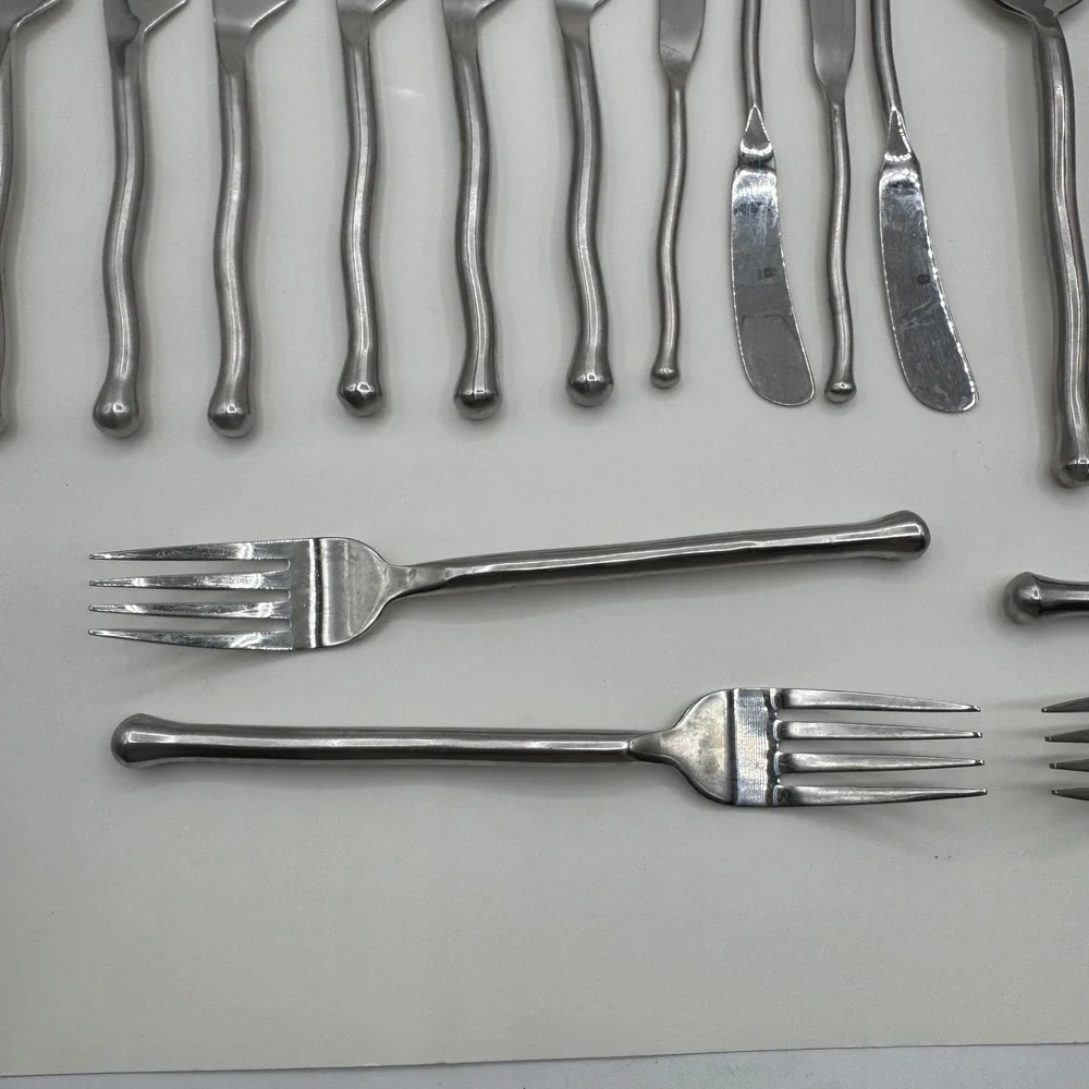 Gourmet Settings Treble Clef 18/10 Stainless Flatware Set 25 Piece Hand Forged